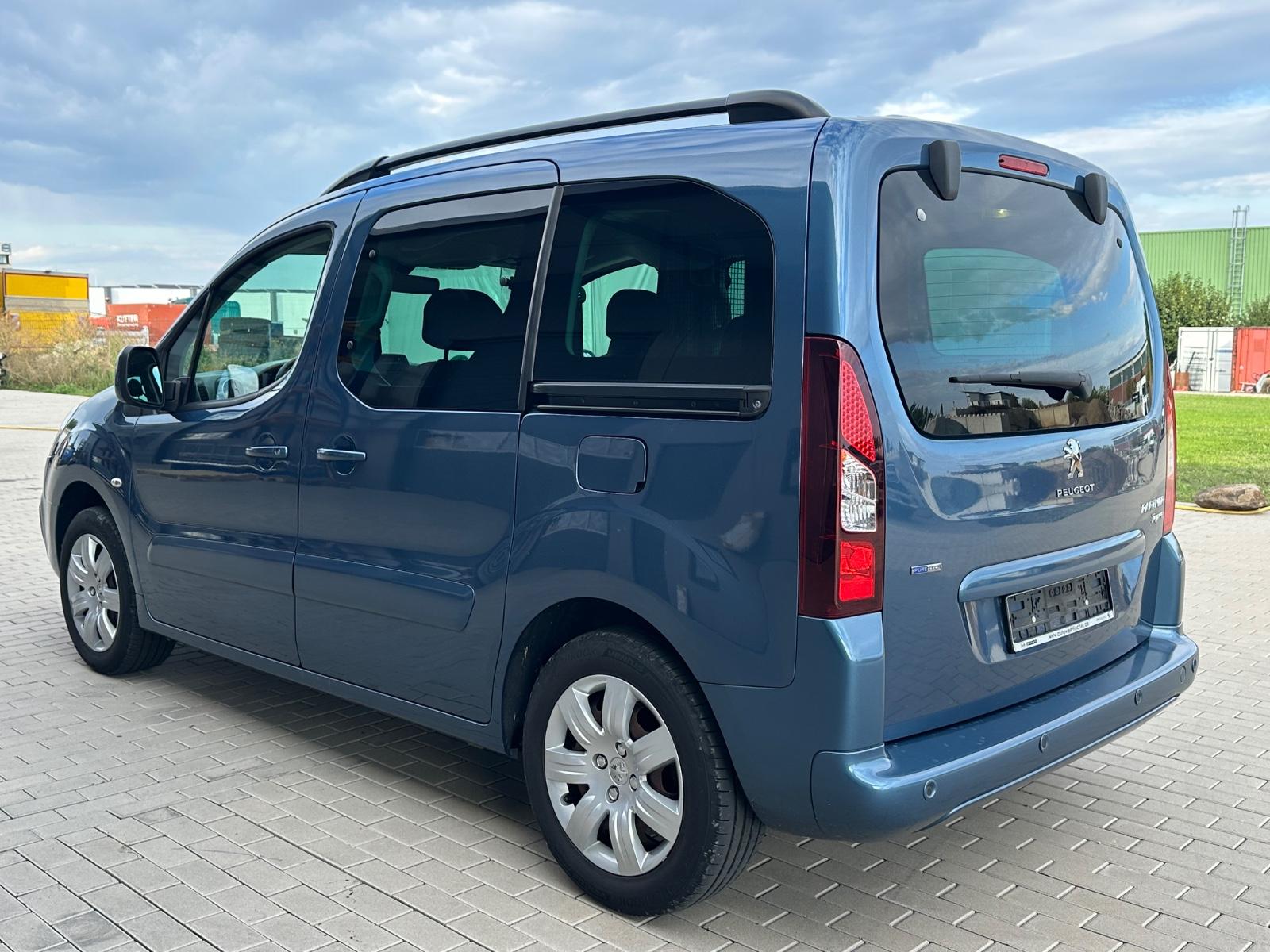 Peugeot Partner Tepee Allure Navi Zahnriemen neu!