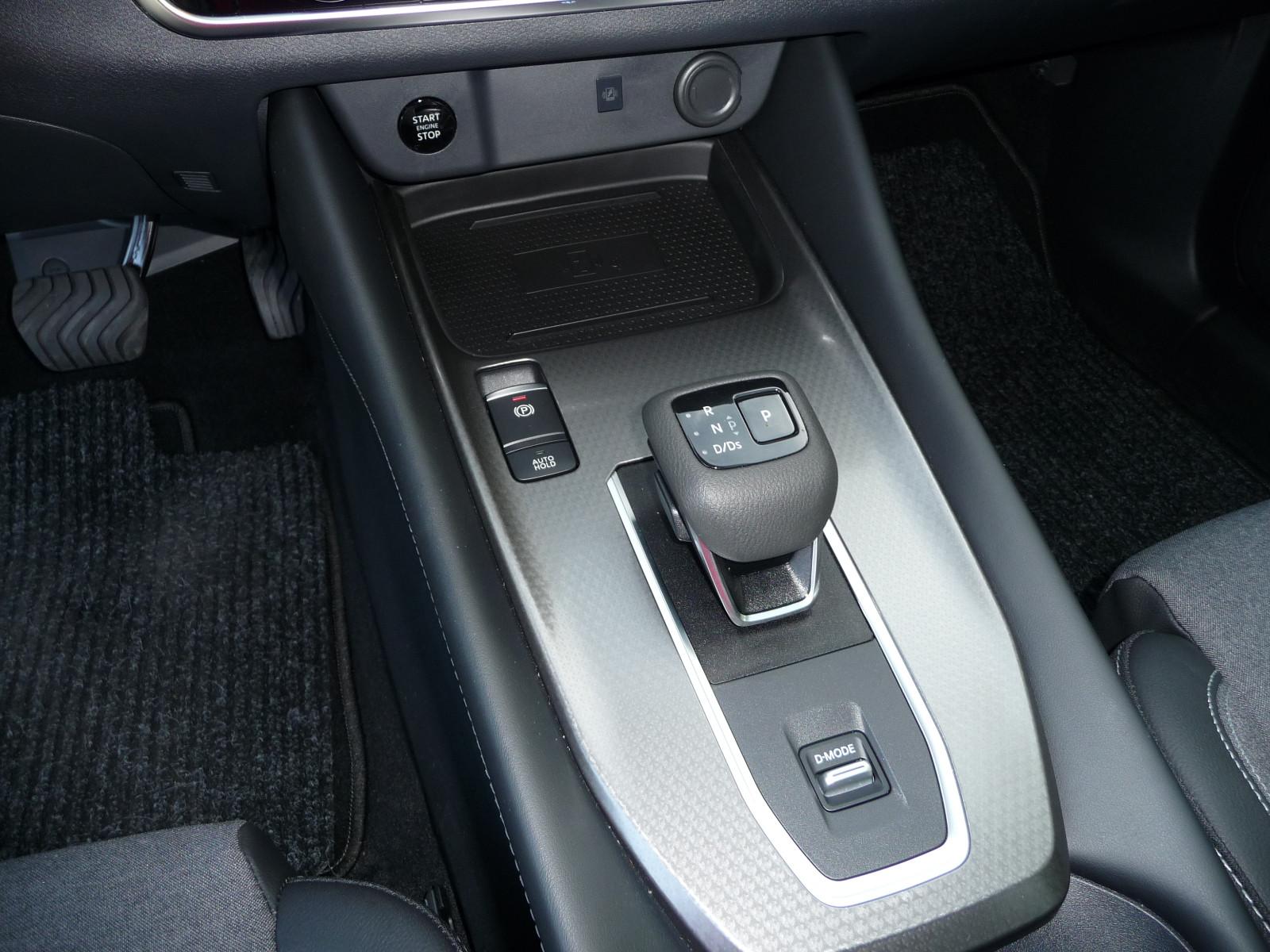 Nissan Qashqai 1.3 DIG-T MHEV 158PS Xtronic N-Connecta-