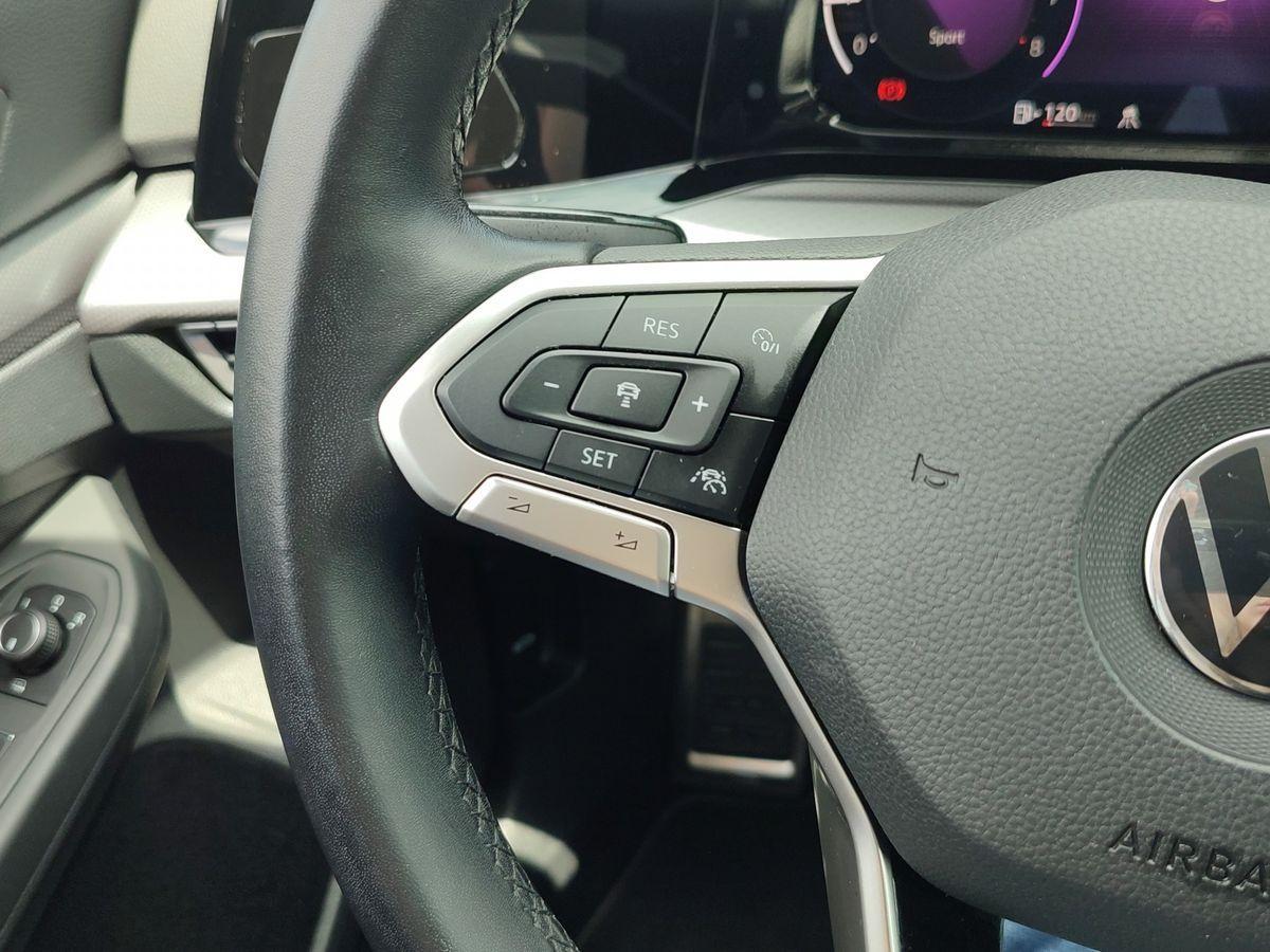 Volkswagen Golf 1.5 TSI Active +STANDHEIZUNG+NAVI+APP+LED+, миниатюра 17