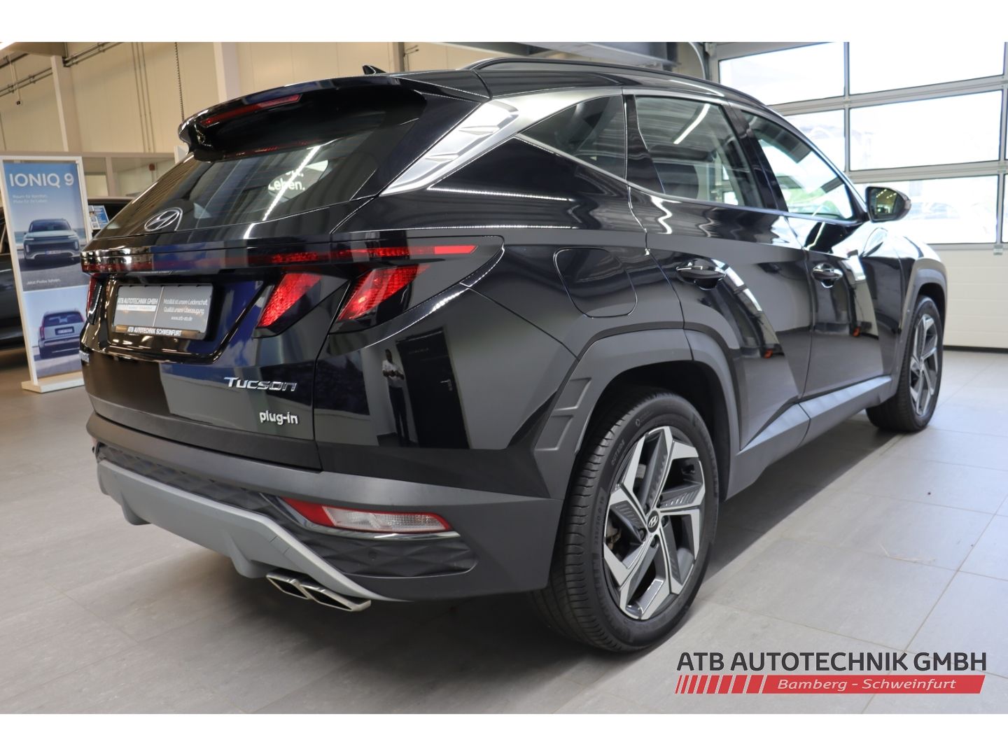 Fahrzeugabbildung Hyundai Tucson PHEV 1.6 T-GDi 4WD 97,8% SOH Funkions- /L