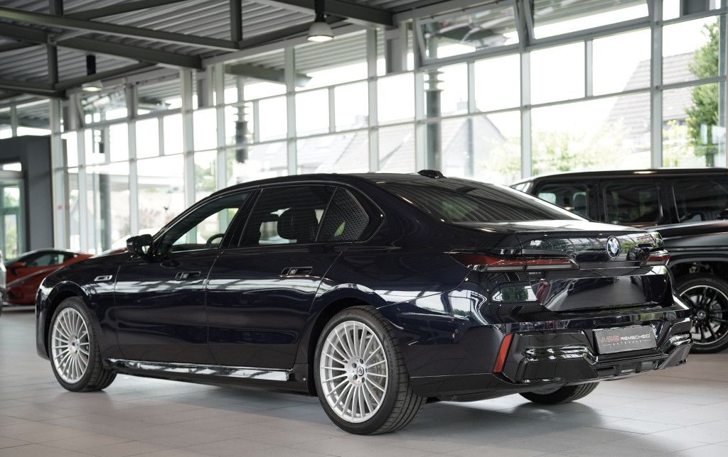 Bmw I7