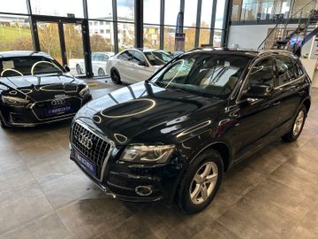 Audi Q5 3.2 FSI quattro *Kamera*Klima*Xenon*Panorama*