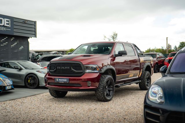 Dodge RAM 5.7 V8 HEMI 4x4 OFFROAD Night-Paket *LED*AHK