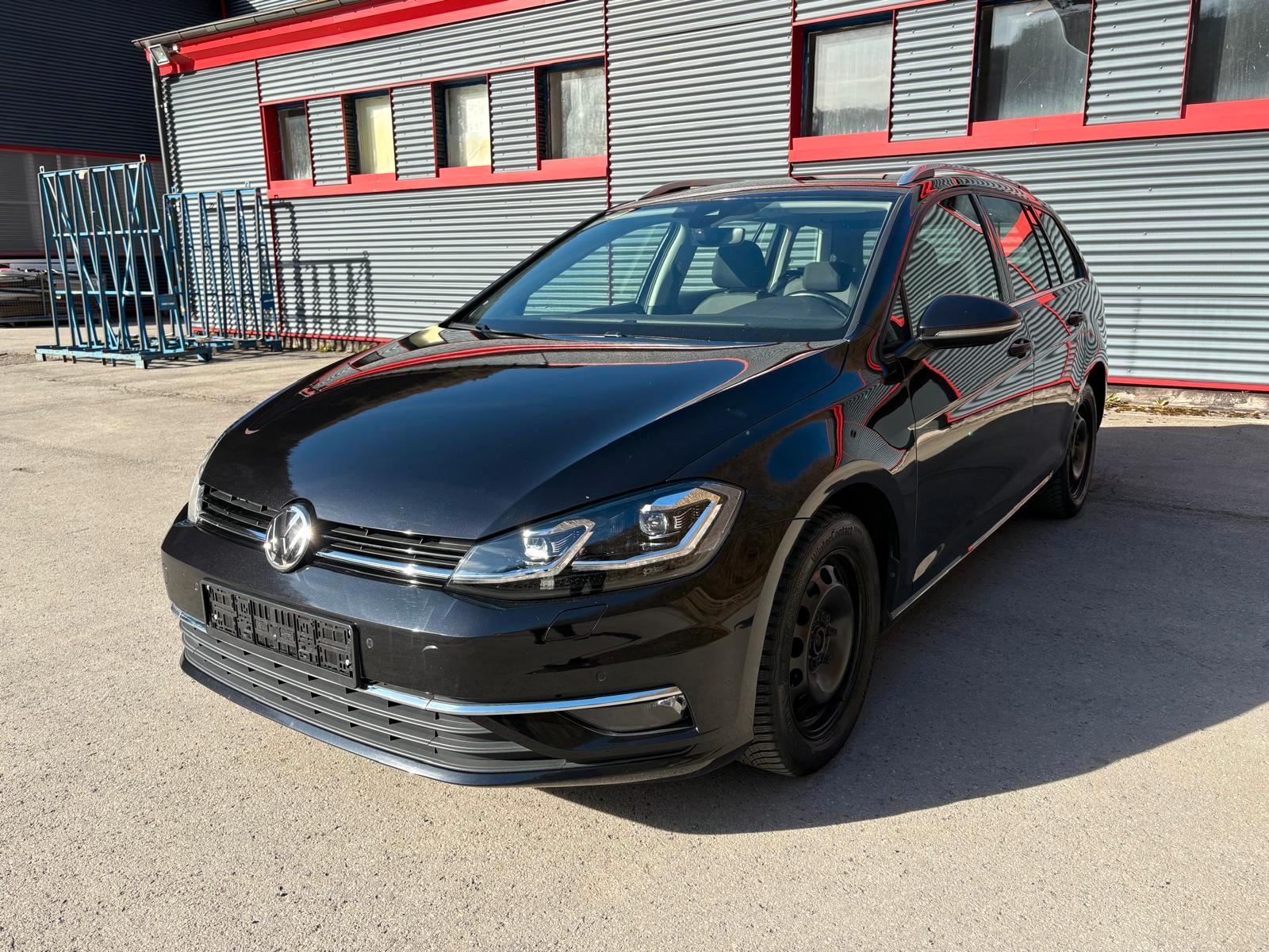 Volkswagen Golf VII Variant Highline DSG * TÜV NEU * LED