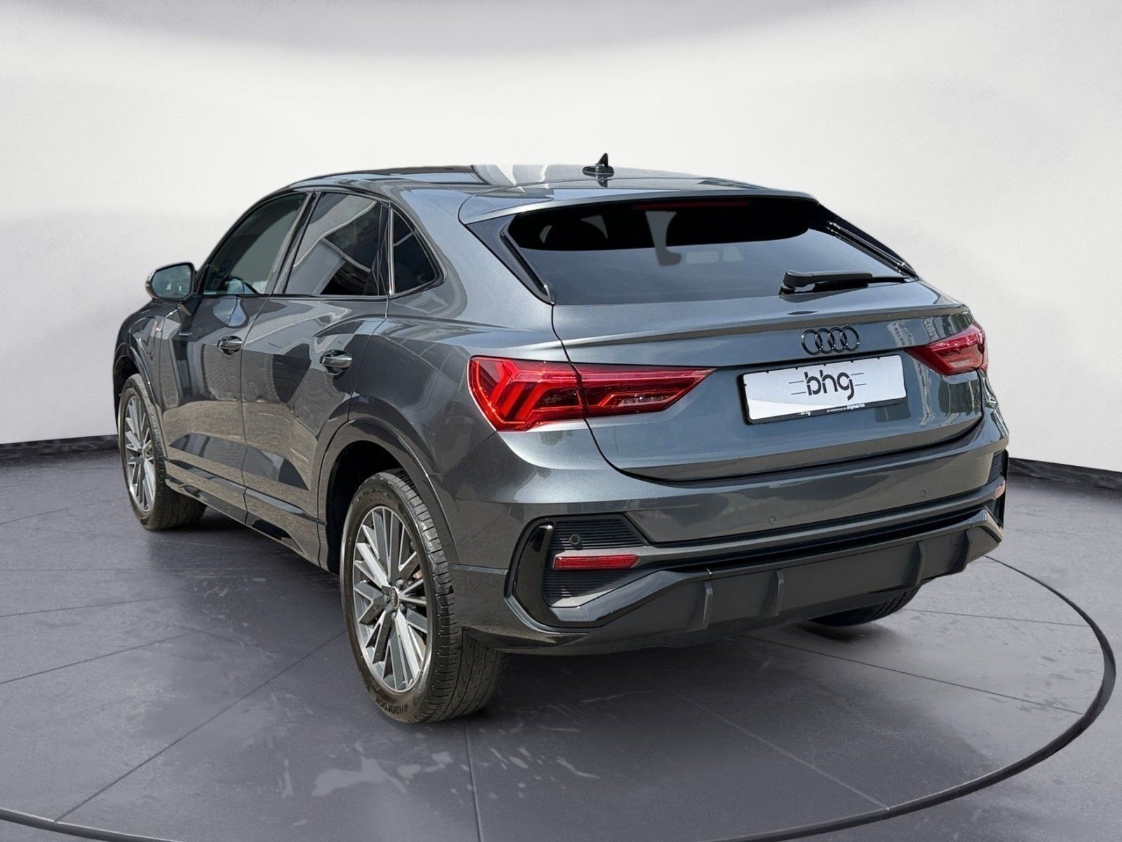 Audi Q3 Sportb. S line 45 TFSIe S tronic foto 4