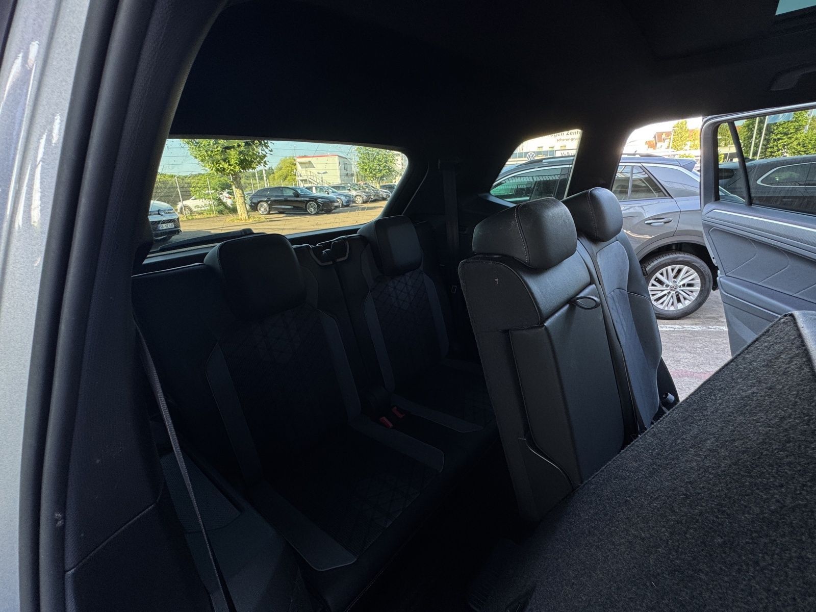 Volkswagen Tiguan Allspace - Bild 22