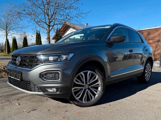 VW T-Roc Sport 4Motion / LEDER / NAVI / LED /
