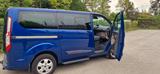 Ford Tourneo Custom - Ford Tourneo Custom: Van