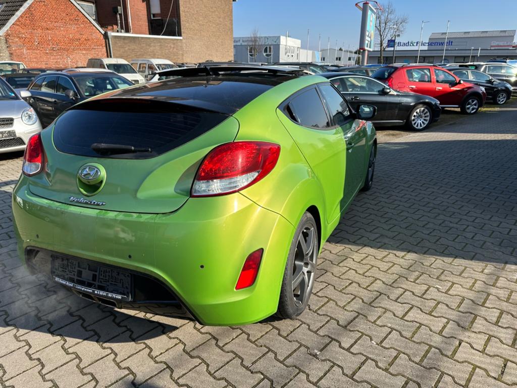 Hyundai Veloster