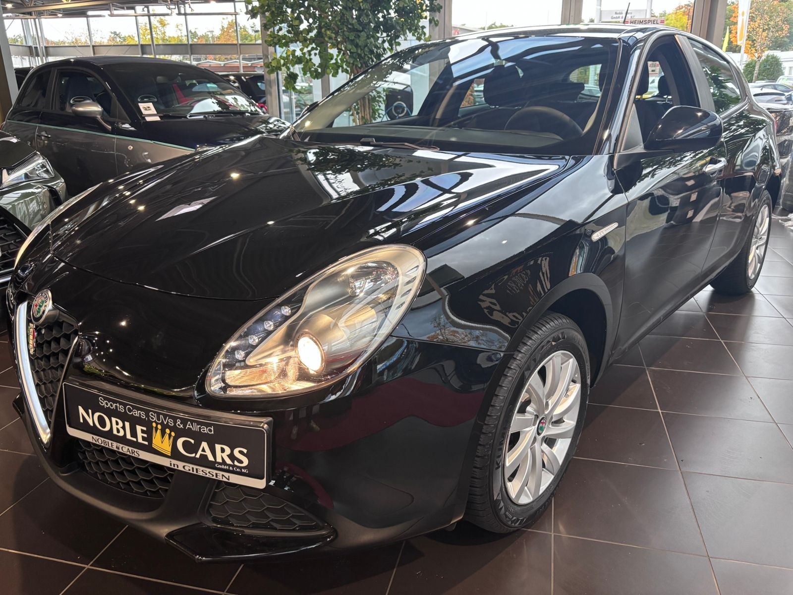 Fahrzeugabbildung Alfa Romeo Giulietta Basis KLIMA NAVI