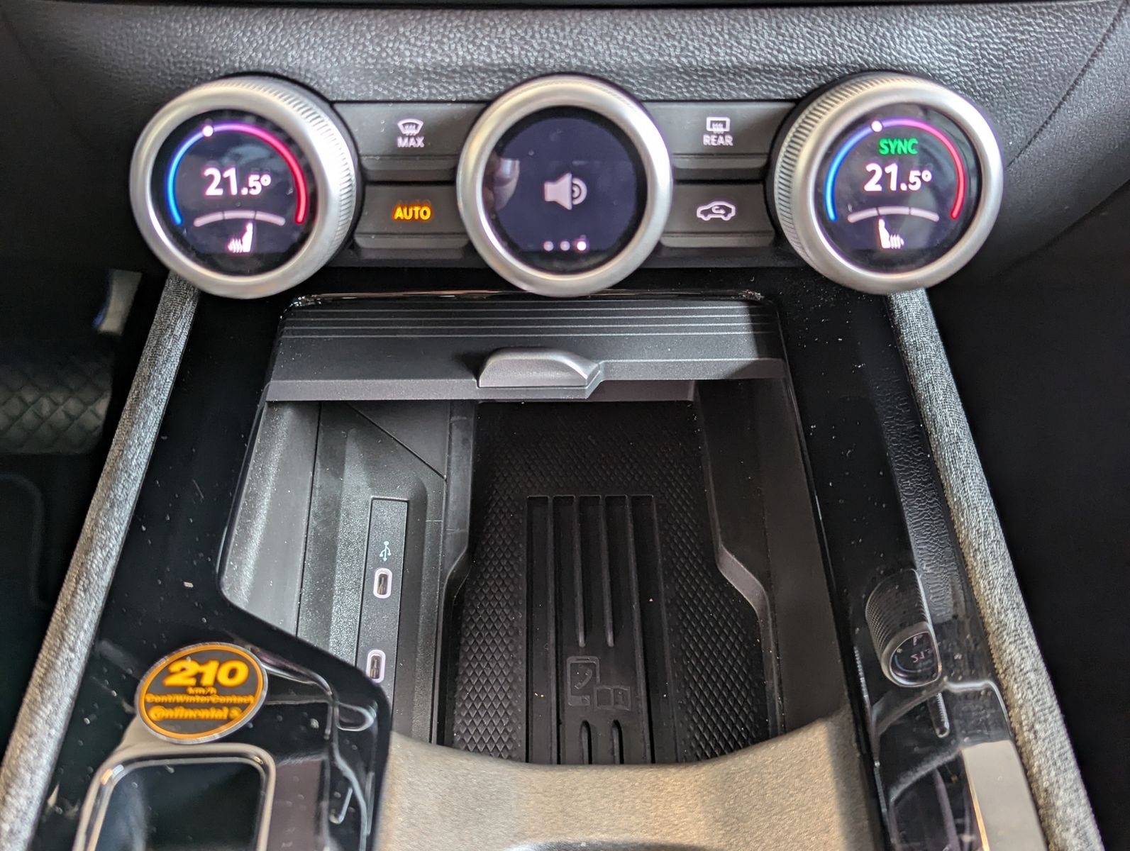 Fahrzeugabbildung SKODA Superb 2.0 TDI 4x4 Selection Matrix AHK 5J Garan