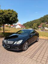 Mercedes-Benz Mercedes E Coupé 350 c207 HU/AU 2028 - Mercedes-Benz E-Klasse A207