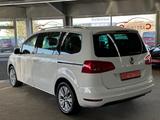 Volkswagen Sharan 2.0 TDI 6Sitz *AHK*SHZ*BX*PDC*TEM* - VW Sharan Gebrauchtwagen in Leipzig