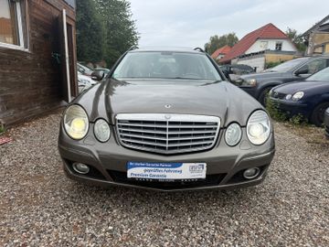 Mercedes E 280 - 1