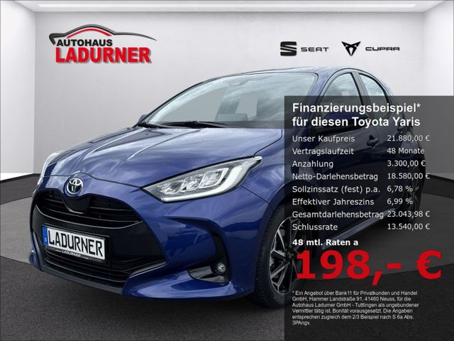 Yaris Hybrid Team Deutschland *Navi + Apple CarP
