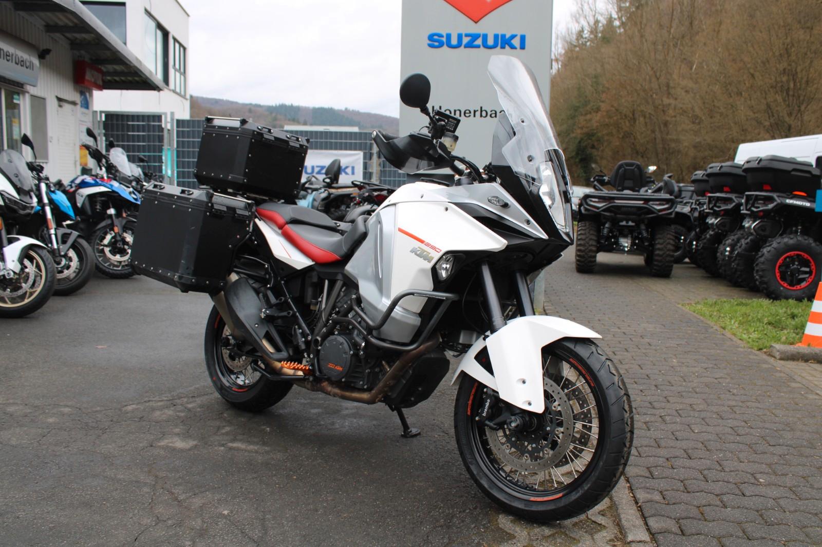 KTM 1290 Super Adventure T ABS Tieferlegung Koffer