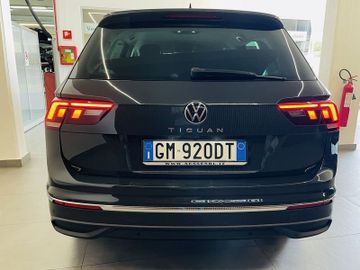 Volkswagen Tiguan - 5