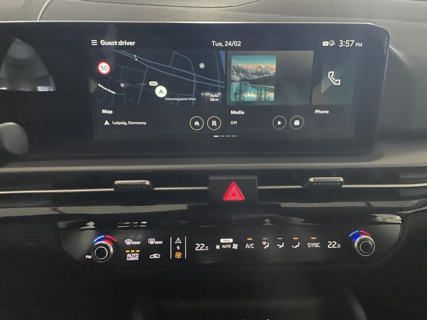 Fahrzeugabbildung Kia Sportage Vision 2WD PDC Klima el.SP Spieg. behei