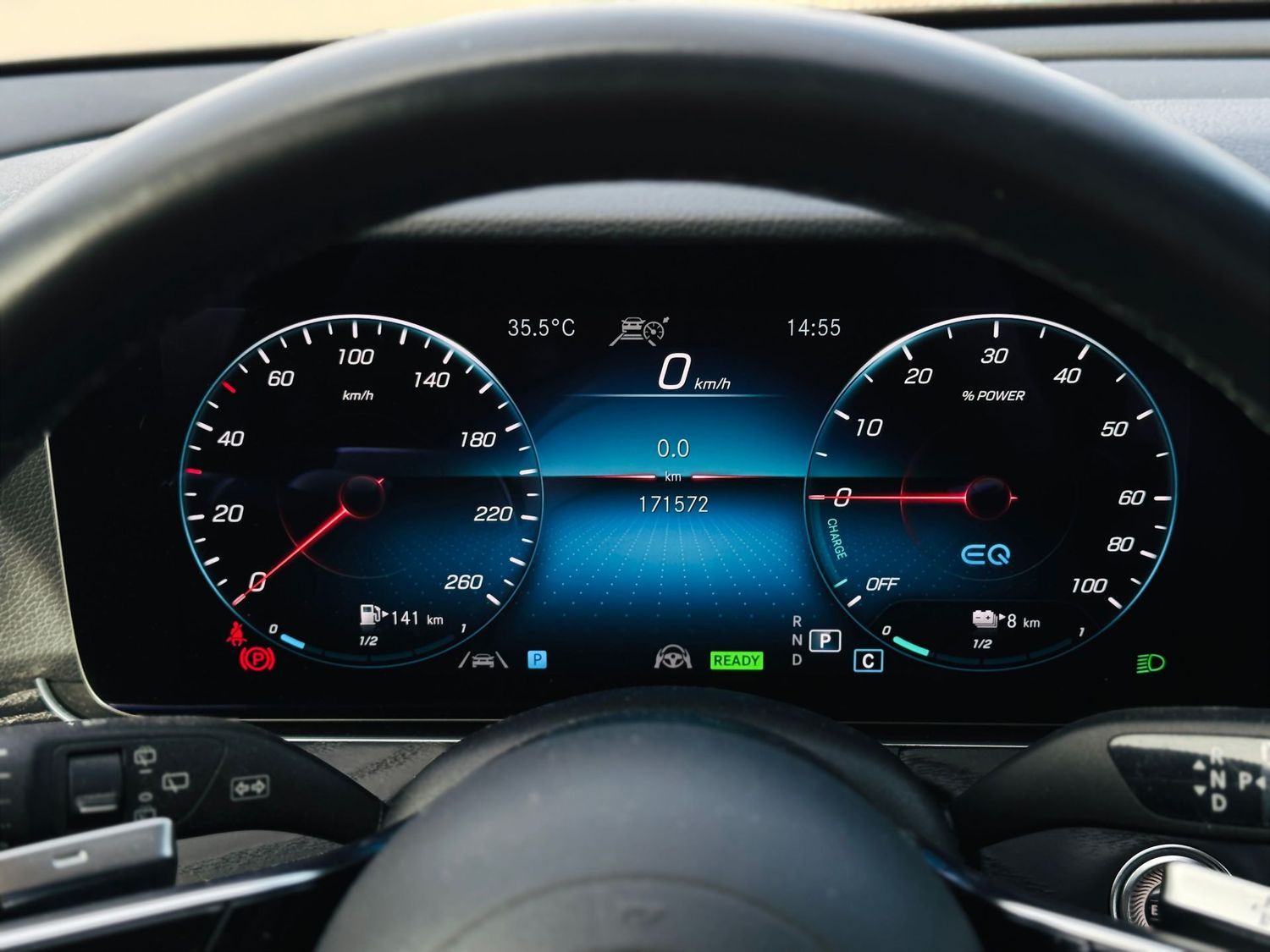 Fahrzeugabbildung Mercedes-Benz E 300 T de AVANTGARDE-NIGHT, Distronic, RFK, AHK