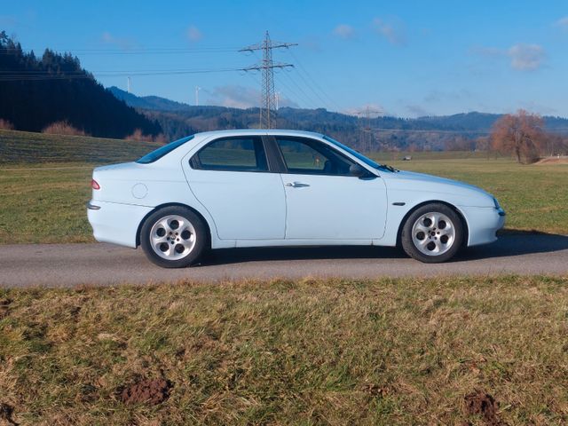 Alfa Romeo Alfa 156 2.0 T. Babyblau 155ps  für f.600 Euro !