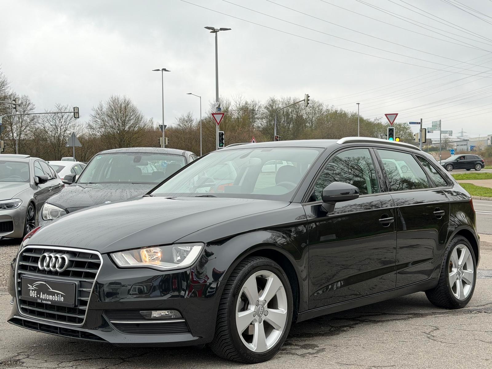 Audi A3 2.0 TDI Sportback ambition Navi/Keyless/PDC