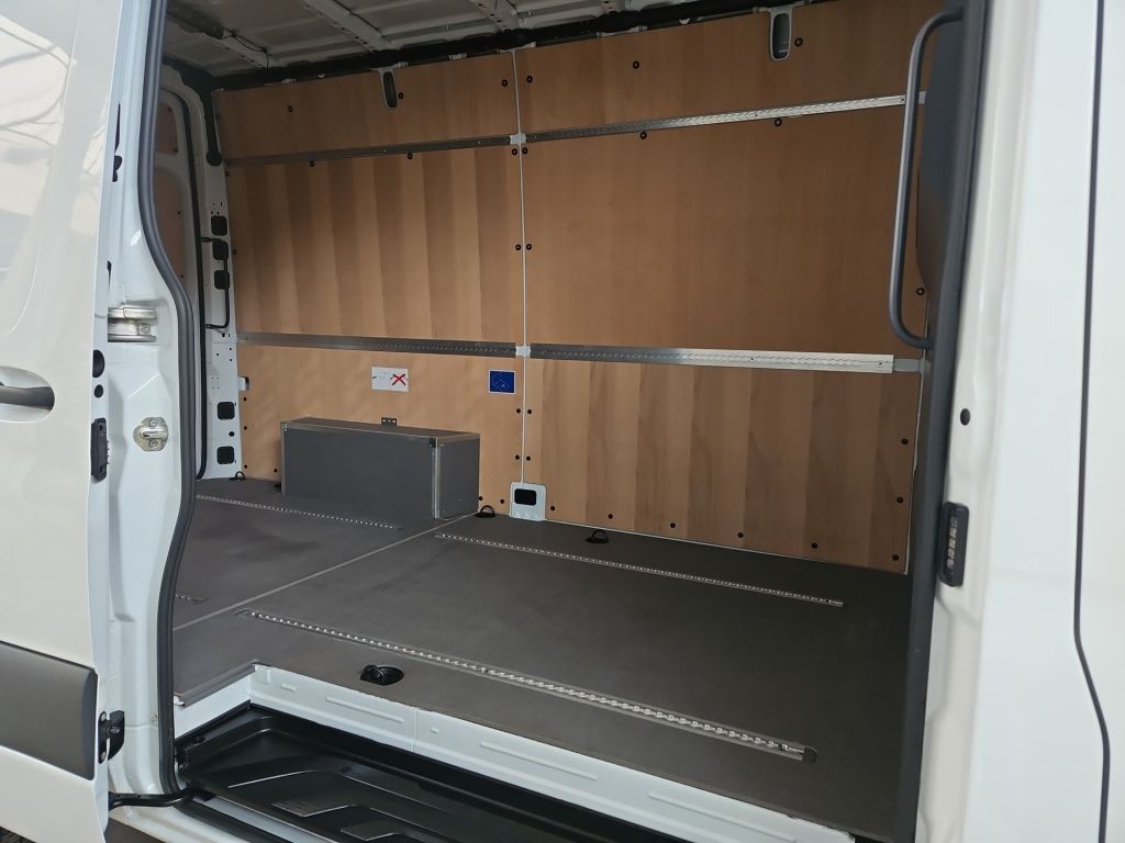 Fahrzeugabbildung Mercedes-Benz Sprinter 317 Kasten L2H2 360°Schwingsitz SHZ EDW