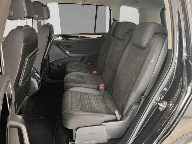 Touran 2.0 TDI DSG Highline Bluetooth Navi LED