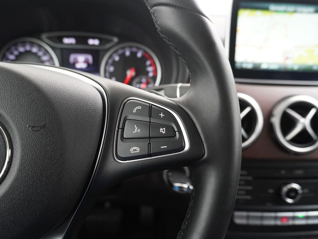 Mercedes-Benz B 180 Ambition Facelift 1e besitzer Händlerwartu
