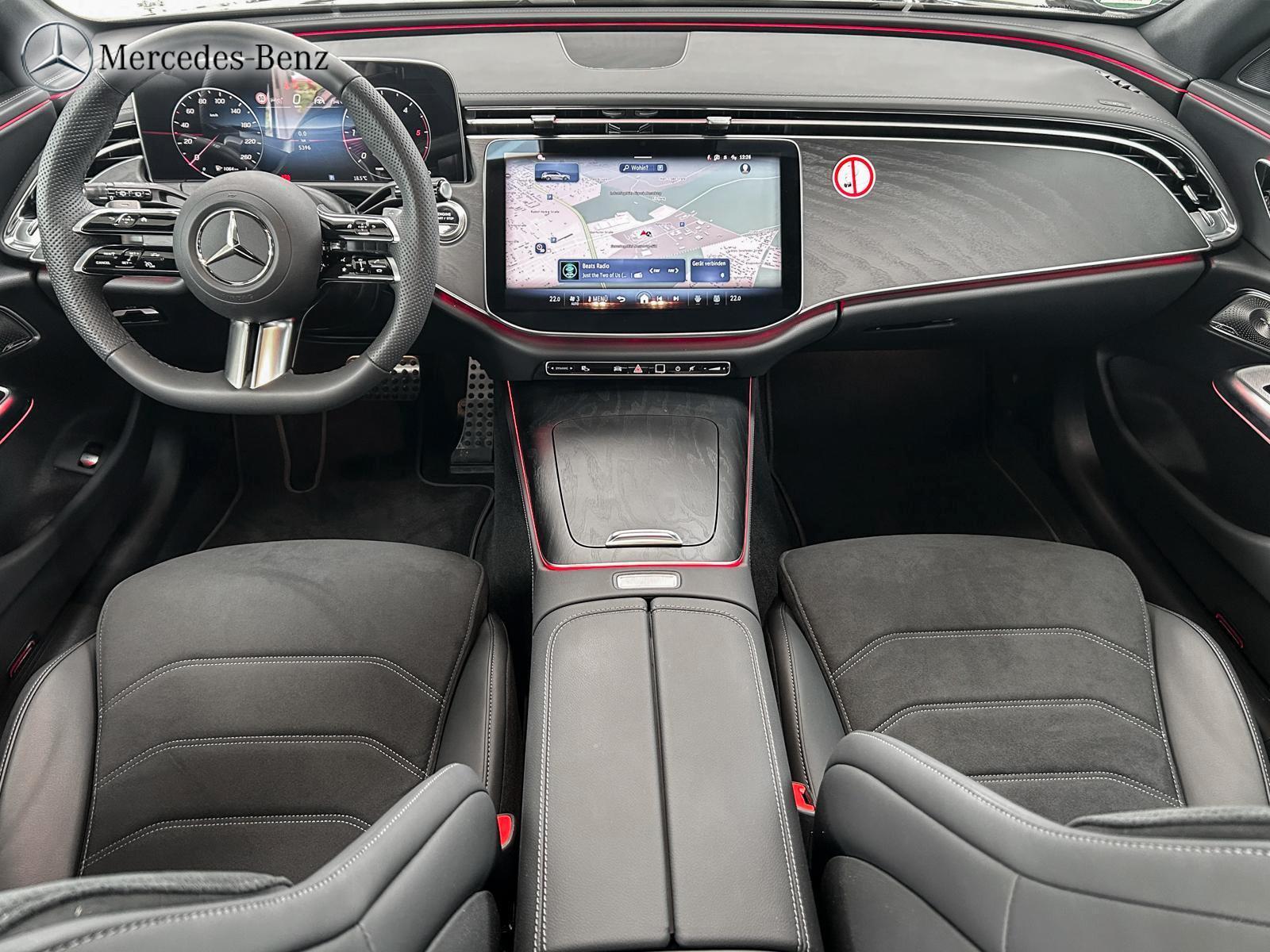 Mercedes-Benz E 220 d 4MATIC T-Modell MBUX+360°+ Pano+Night