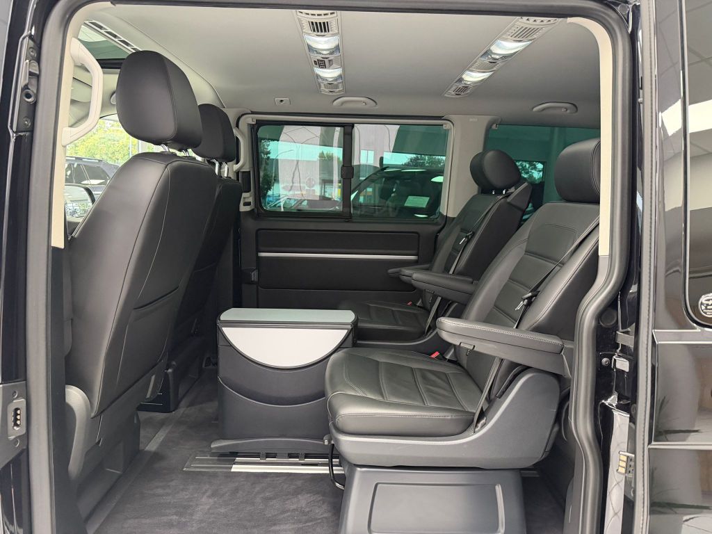Volkswagen T6 Multivan 2.0 TDI 4Motion Highline*GSD*Leder*