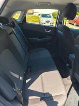 Hyundai hyundai kona style hybrid - Hyundai Accent von privat