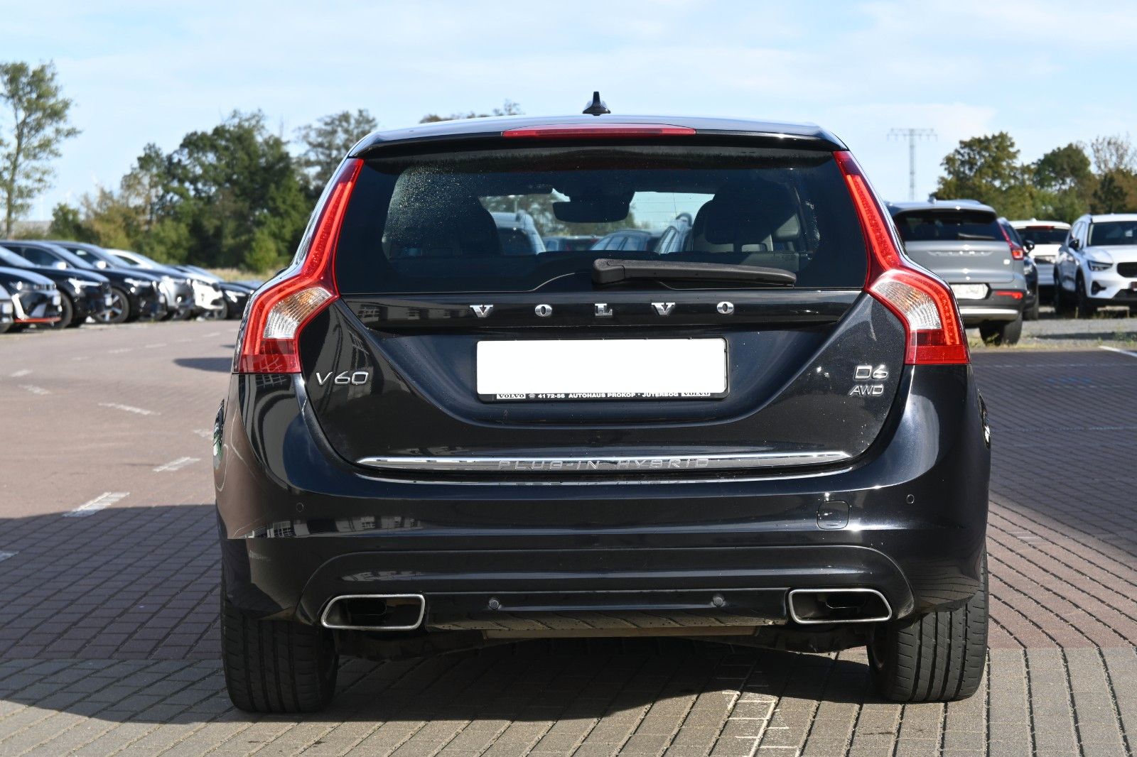 Fahrzeugabbildung Volvo V60 Kombi D6 Summum AWD*NAV*LED*TEMPO*