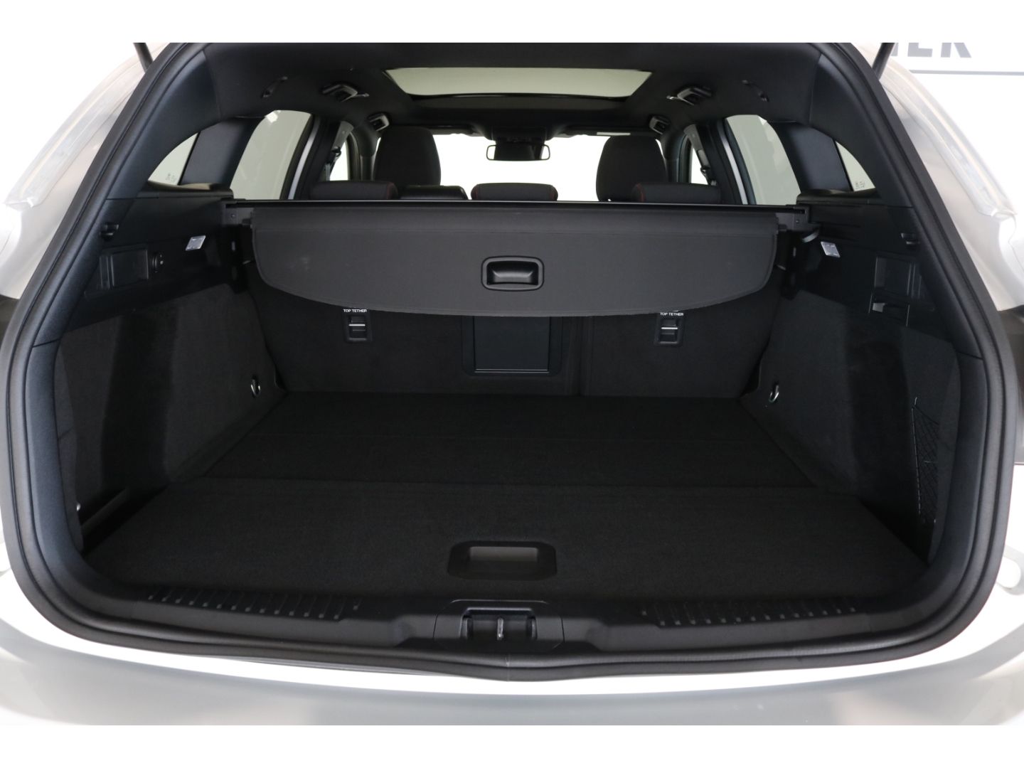 Fahrzeugabbildung Ford Focus ST-Line X VerkehrszeichenERK LED Tempomat