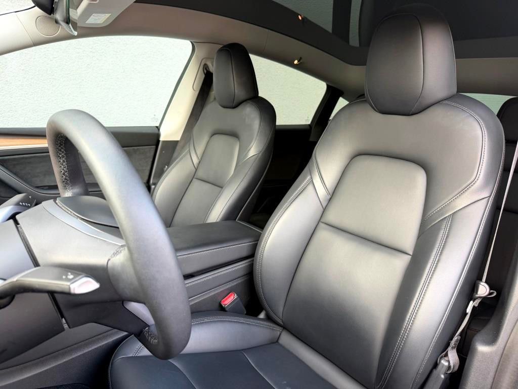 Tesla Model Y Performance Dual AWD foto 5