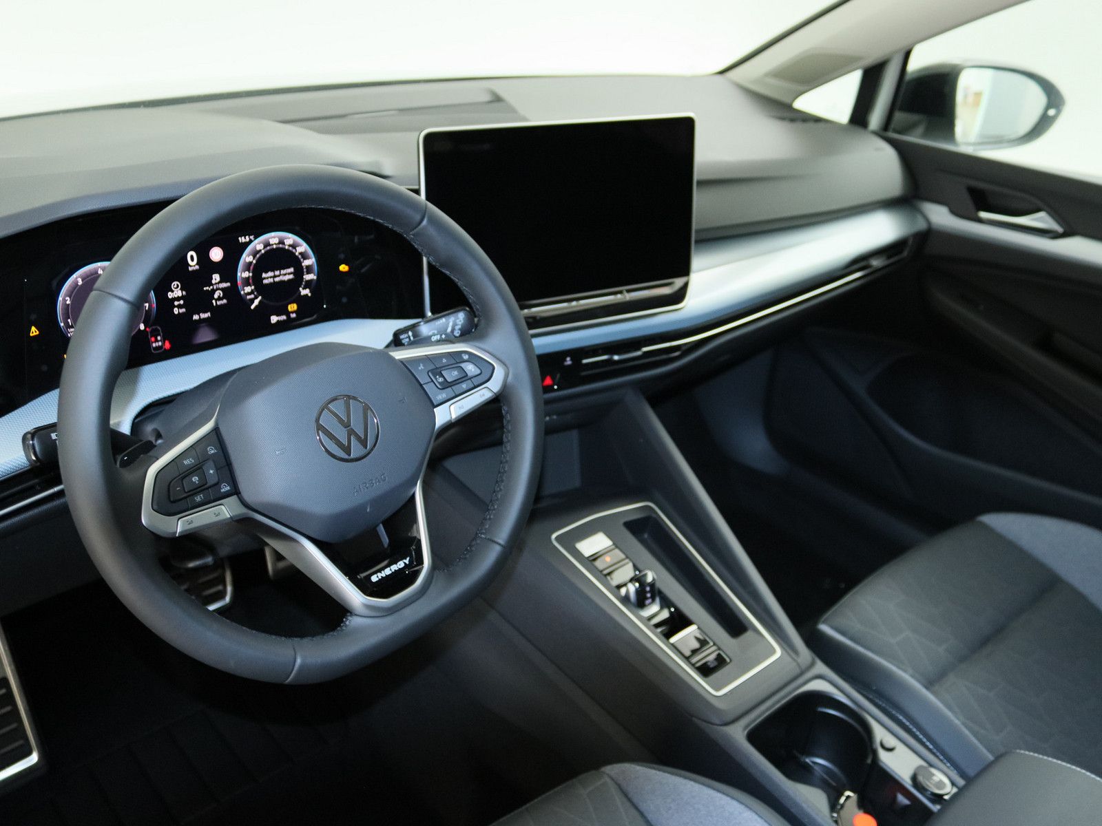 Volkswagen Golf VIII 1.5 eTSI Energy ACC NAVI KAMERA SHZ foto 17