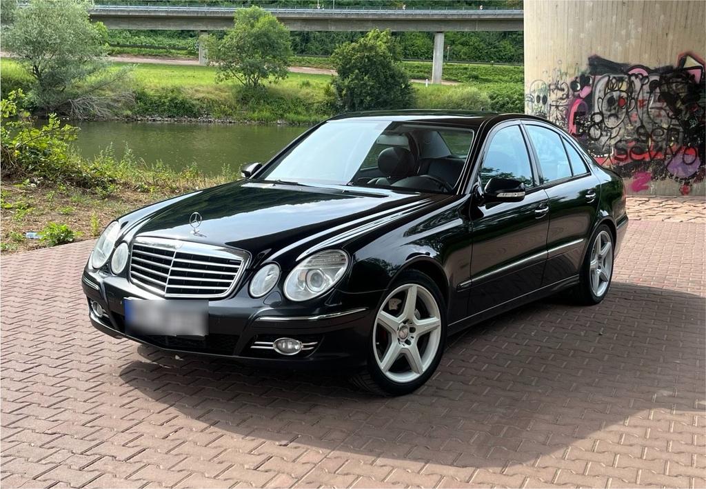 Mercedes-Benz E 280