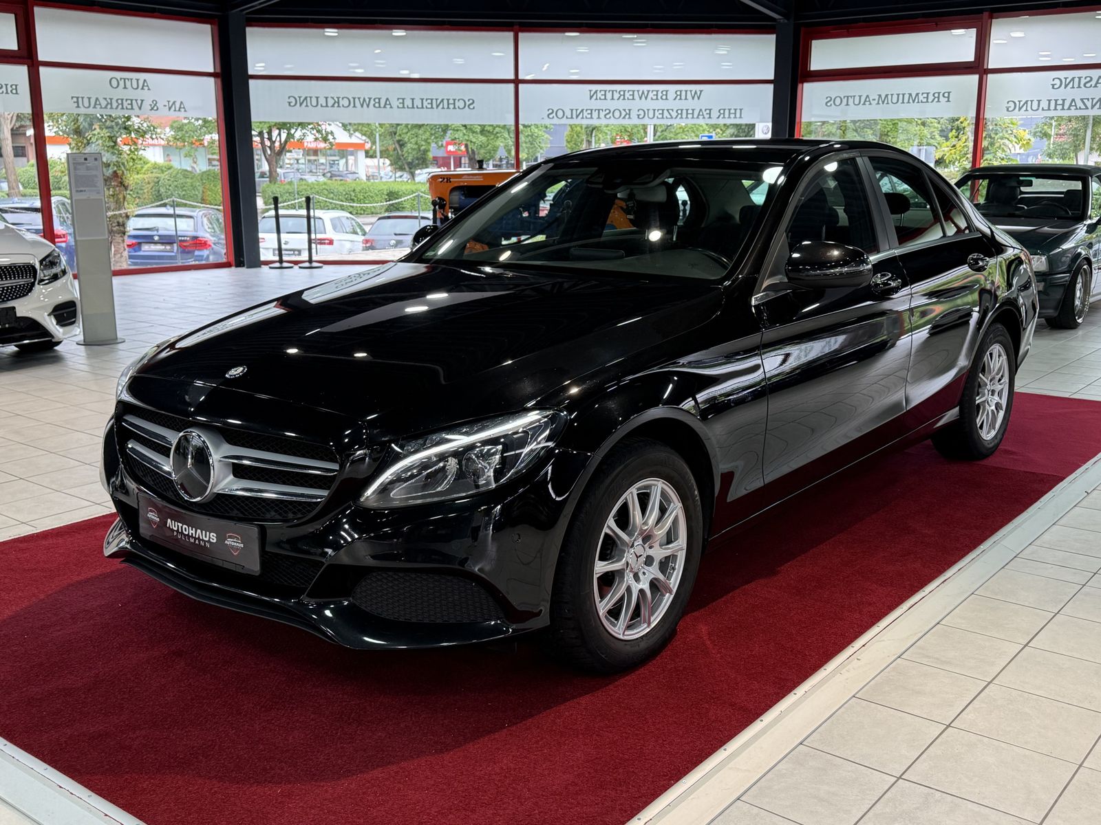 MERCEDES-BENZ C 250 BlueTec / d +NAVI+RÜCKFAHRK.+SPURHALTEASS.