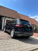 Volkswagen Tiguan 2.0 TSI OPF 140kW DSG 4MOTION Highlin... - Volkswagen Tiguan: 140