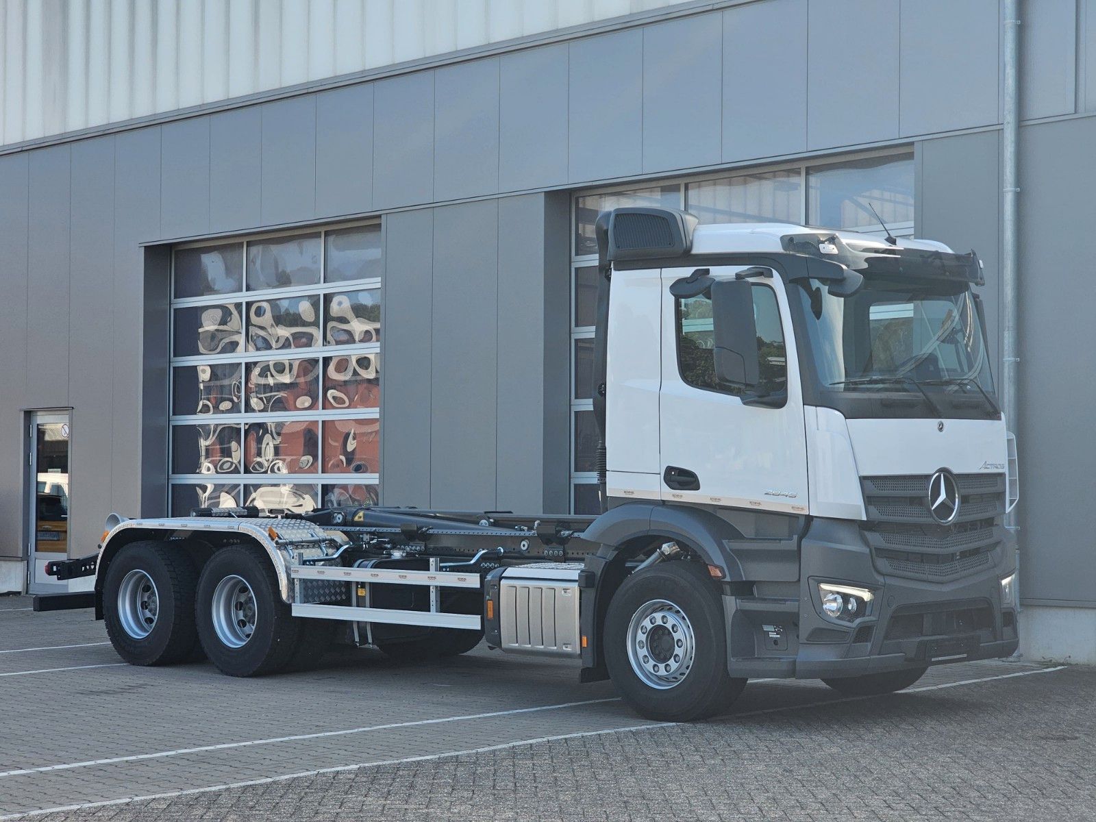 Fahrzeugabbildung Mercedes-Benz Actros 2645 Abrollkipper MEILLER RS 21.70 / 6x4