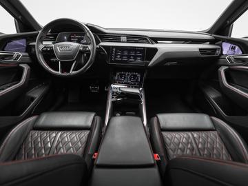2024 AUDI Q8 E-TRON — фото 7