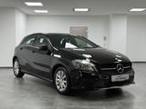 Mercedes-Benz A 180 BlueEfficiency/NAVI/KAM/SHZ/T-LEDER/MFL - Mercedes-Benz A 180 in Bonn