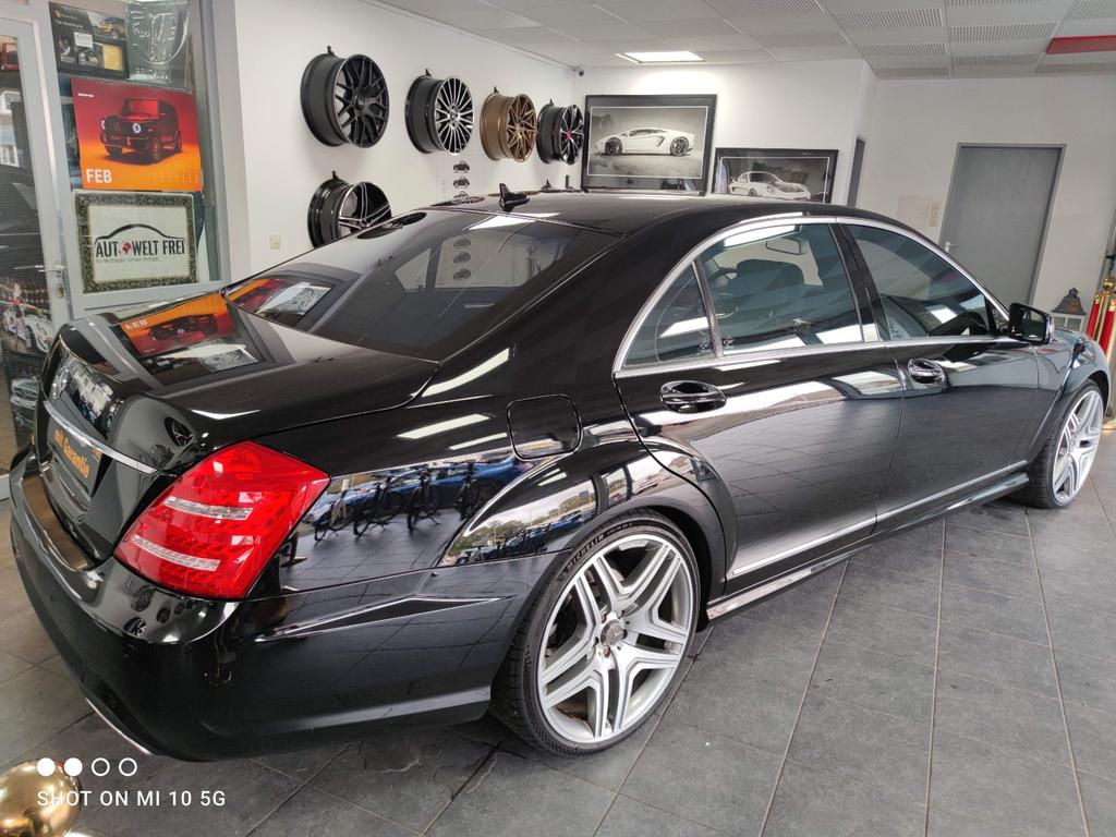 Mercedes-Benz S 550