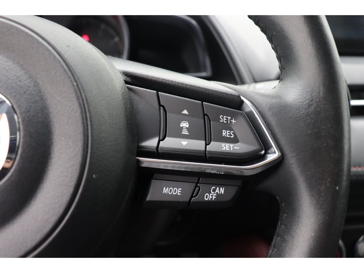 Fahrzeugabbildung Mazda CX-3 Sports-Line AWD Navi ACC Bose Soundsystem