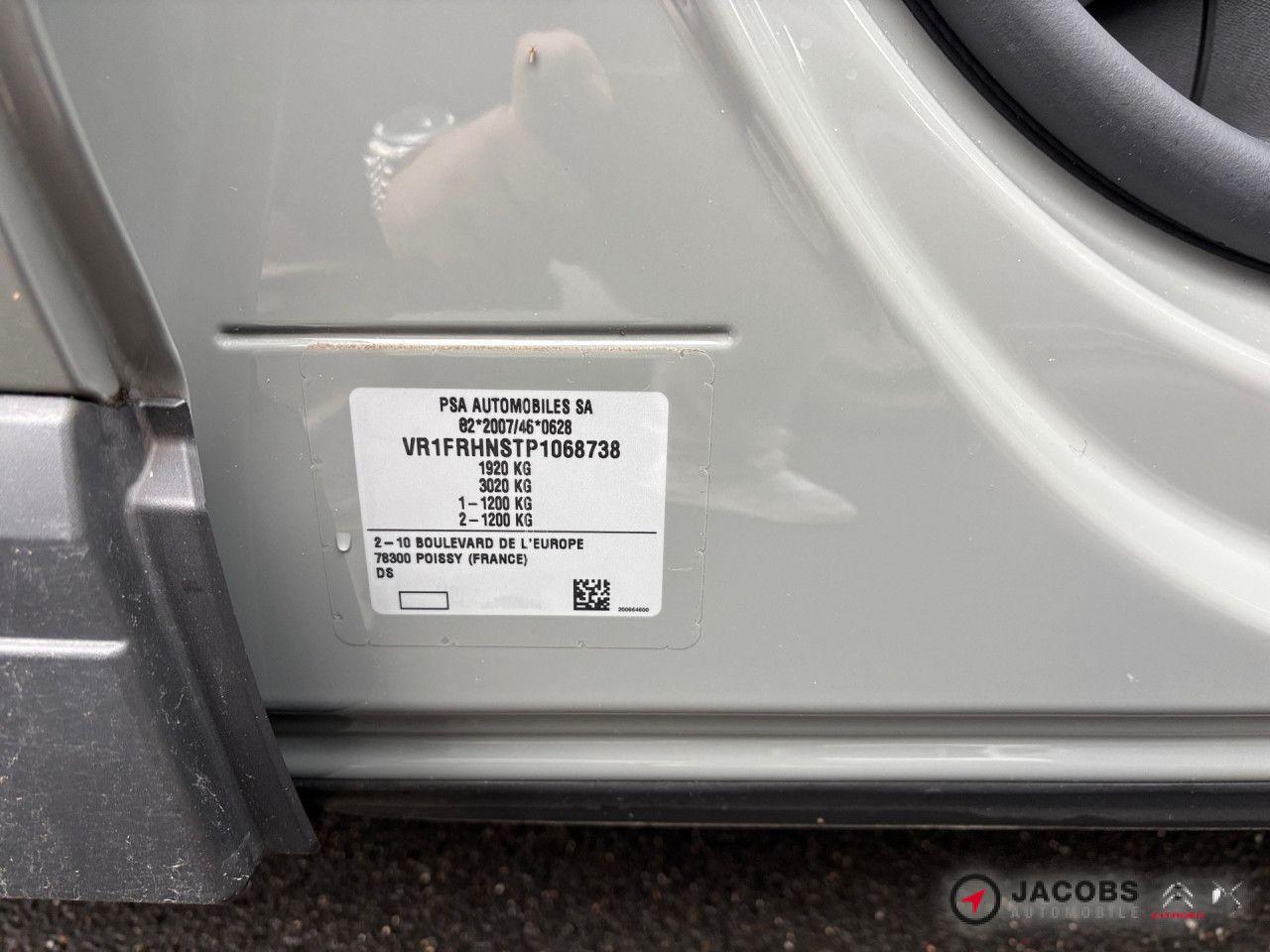 DS Automobiles DS4 PureTech 130 PERFORMANCE LINE