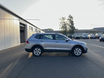 Volkswagen Tiguan Allspace - 6