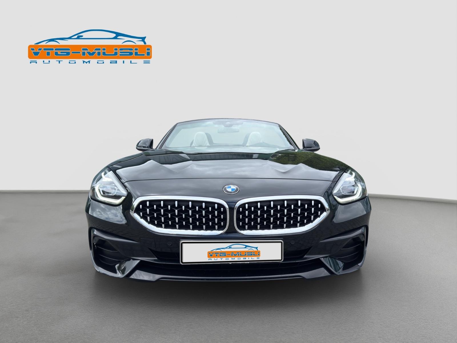 BMW Z4 Roadster 30 i Sport Line * Open Air Paket *