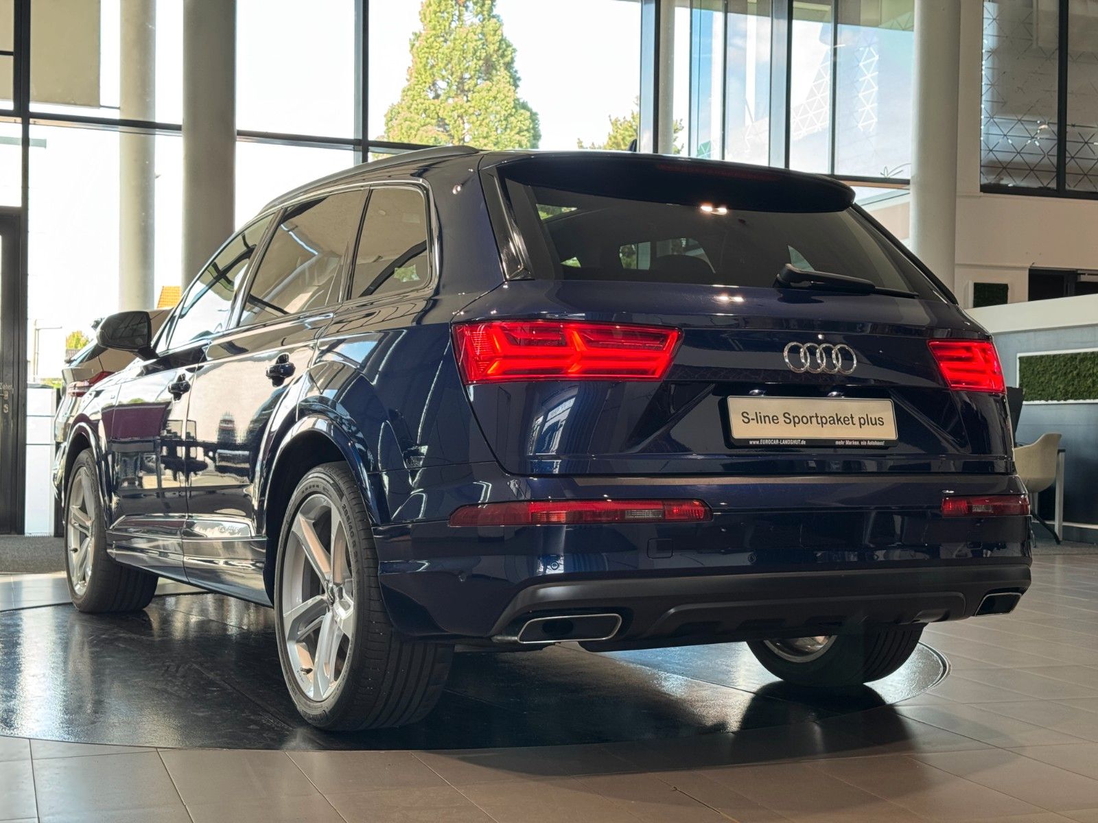 Audi Q7 50TDI S-line Matrix Luft Sthz HUD AHK ACC 7S foto 2