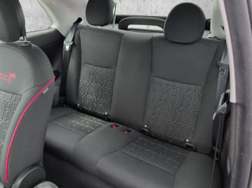 Fiat 500 e Cabrio Red +SHZ+SoundSys+SpurH+Winterp.