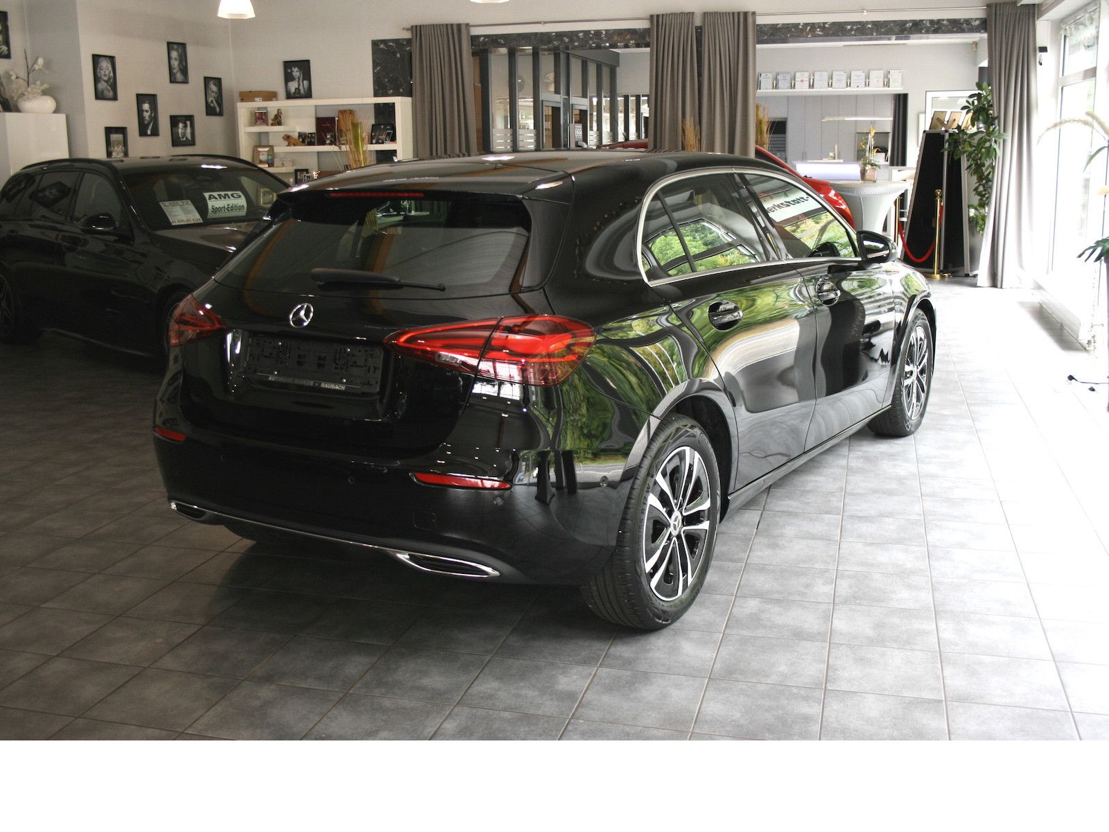 Fahrzeugabbildung Mercedes-Benz A 180 Progres.Advanced *LED*Totwinkel*360°Kamera