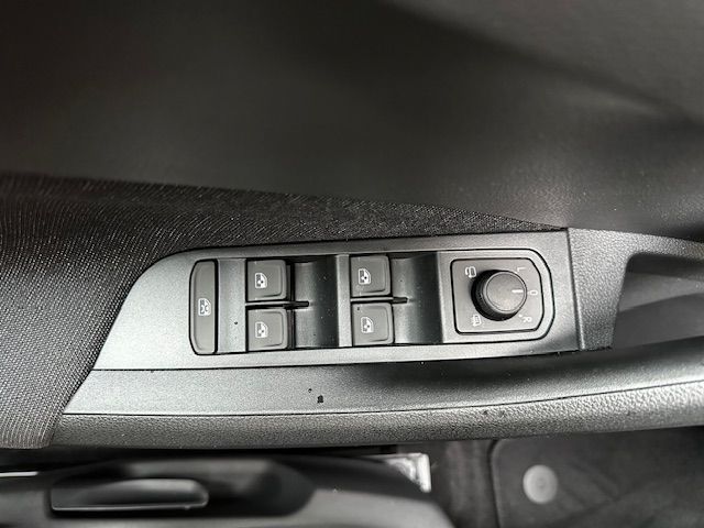 Kamiq Selection 1.0TSI 116 PS 5J GAR,CARPLAY;LED